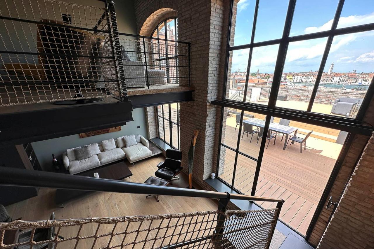 Fortuny Design Loft And Terrace Appartement Venetië